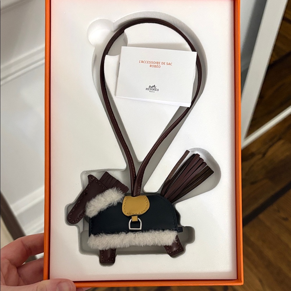 Brand new Hermes robeo shearling black terre bag charm